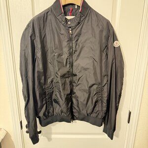 $1695 Authentic MONCLER Made in Romania Men’s Full Zip Light Jacket Sz.7
